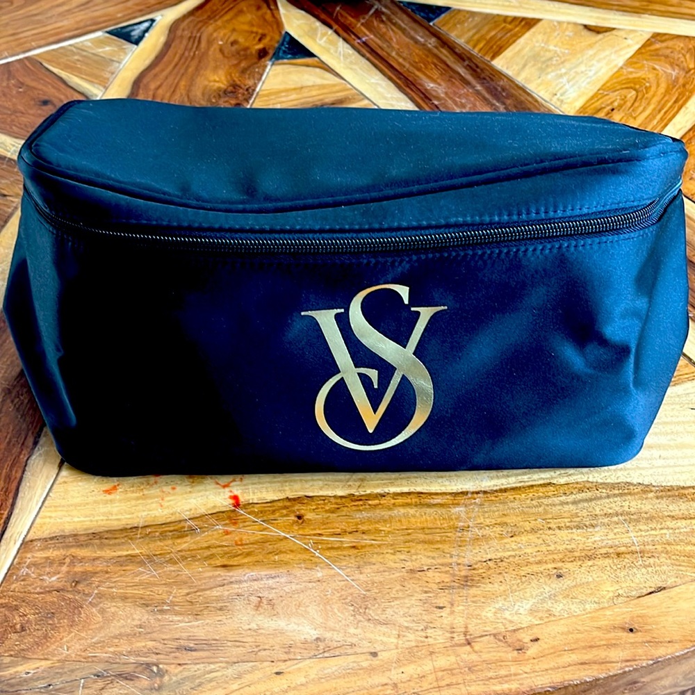 Brand New w/Tags Victoria Secret Black Cosmetic Bag